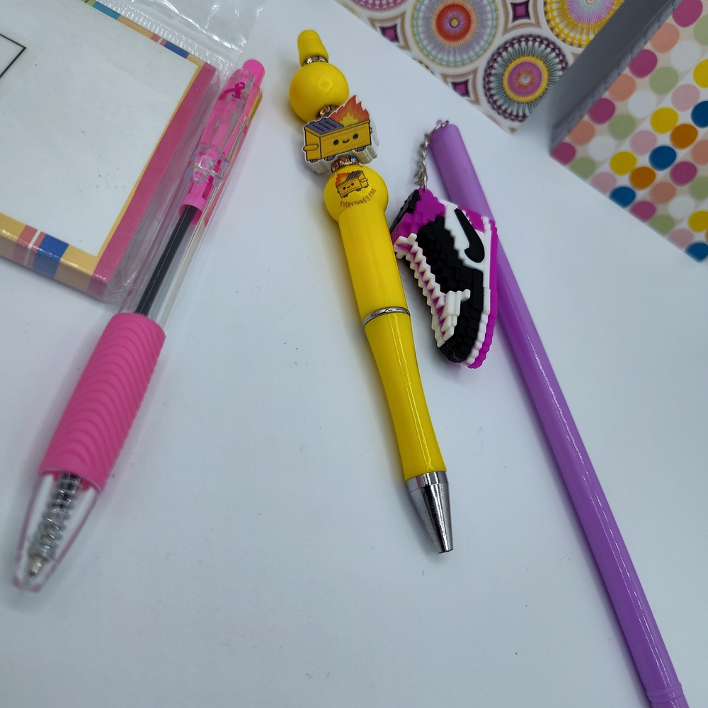Stationery Bundle 2026 Planner Notepads Pens Sticky Notes Set Stocking Stuffer - Picture 2 of 5